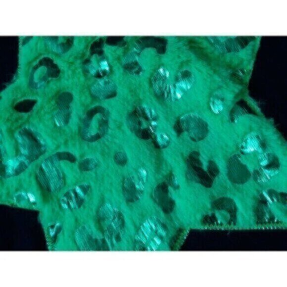 Justice girls' size 18 black "Shine" sequined sweater top Retails $45 - Picture 5 of 6